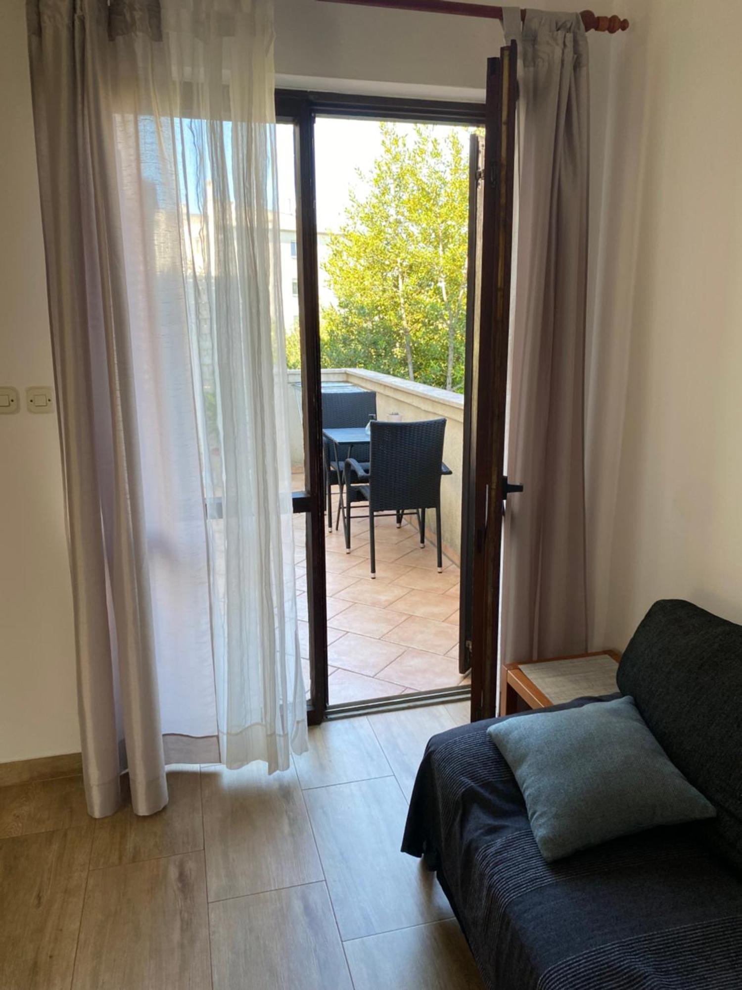Apartments Tena With Private Parking 普拉 外观 照片