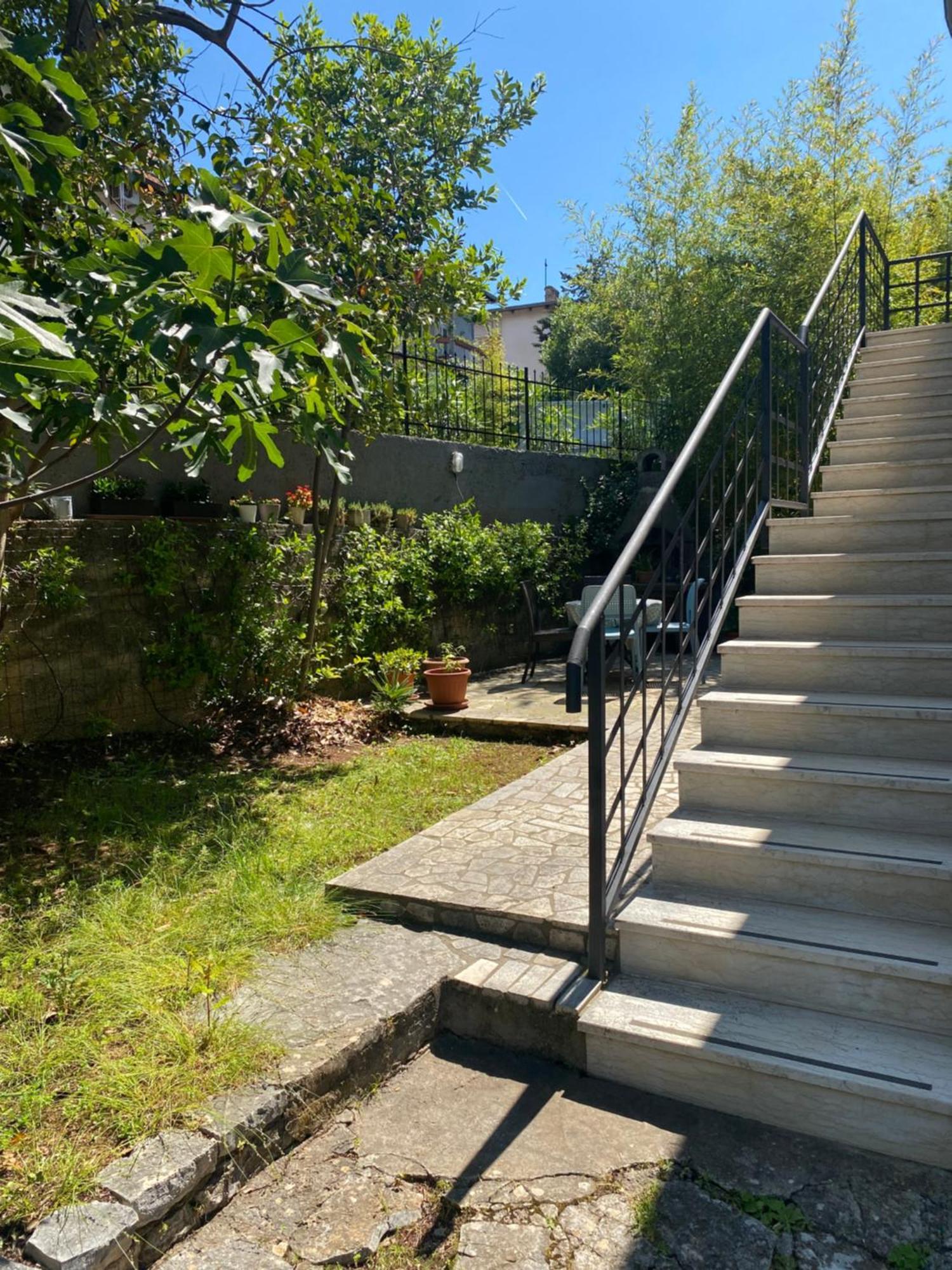 Apartments Tena With Private Parking 普拉 外观 照片