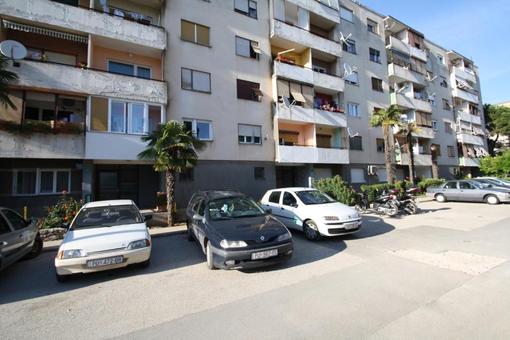 Apartments Tena With Private Parking 普拉 客房 照片
