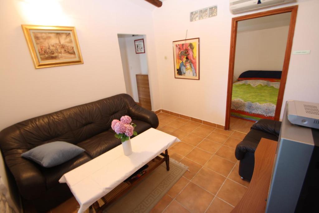 Apartments Tena With Private Parking 普拉 客房 照片